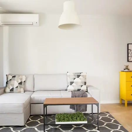 Mallios Apart 1 Apartment
